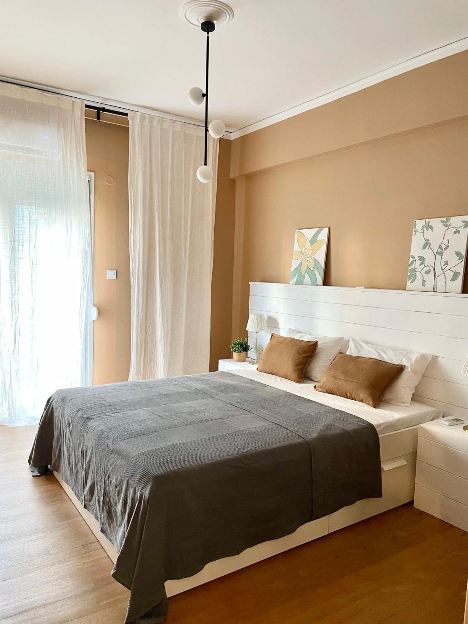 Comfy And Spacious Two Bedroom Apartment With Balcony Athens Ngoại thất bức ảnh