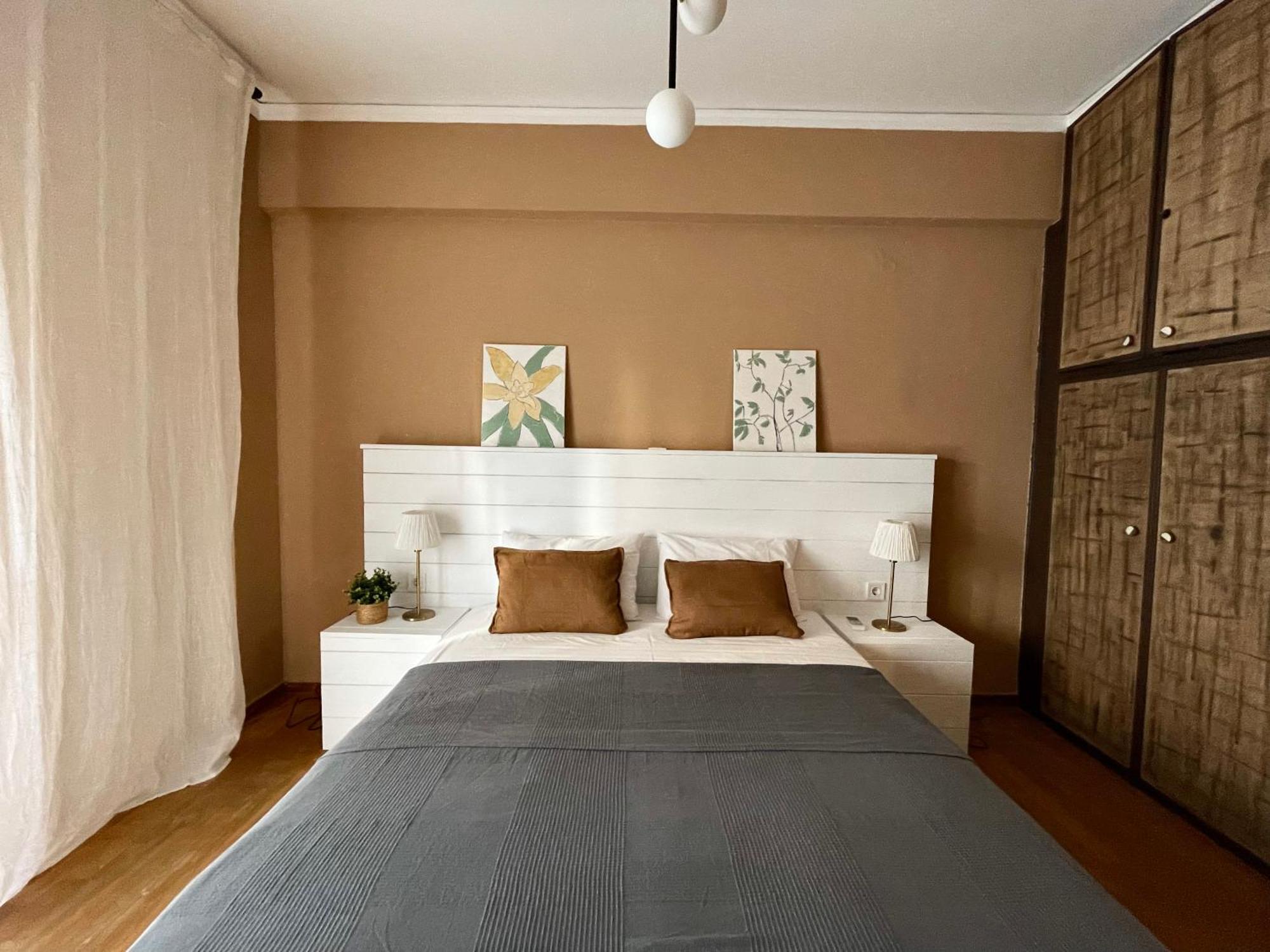 Comfy And Spacious Two Bedroom Apartment With Balcony Athens Ngoại thất bức ảnh